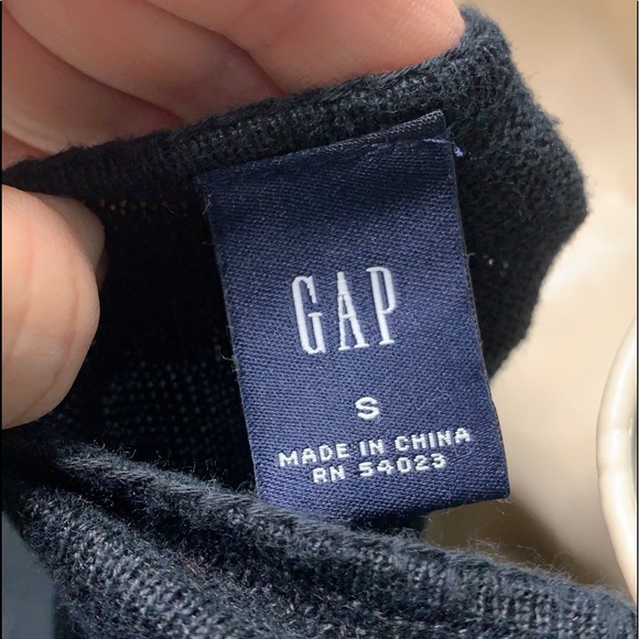 🆕 GAP lightweight bohemian sweater w/ 2nd free - Picture 6 of 9